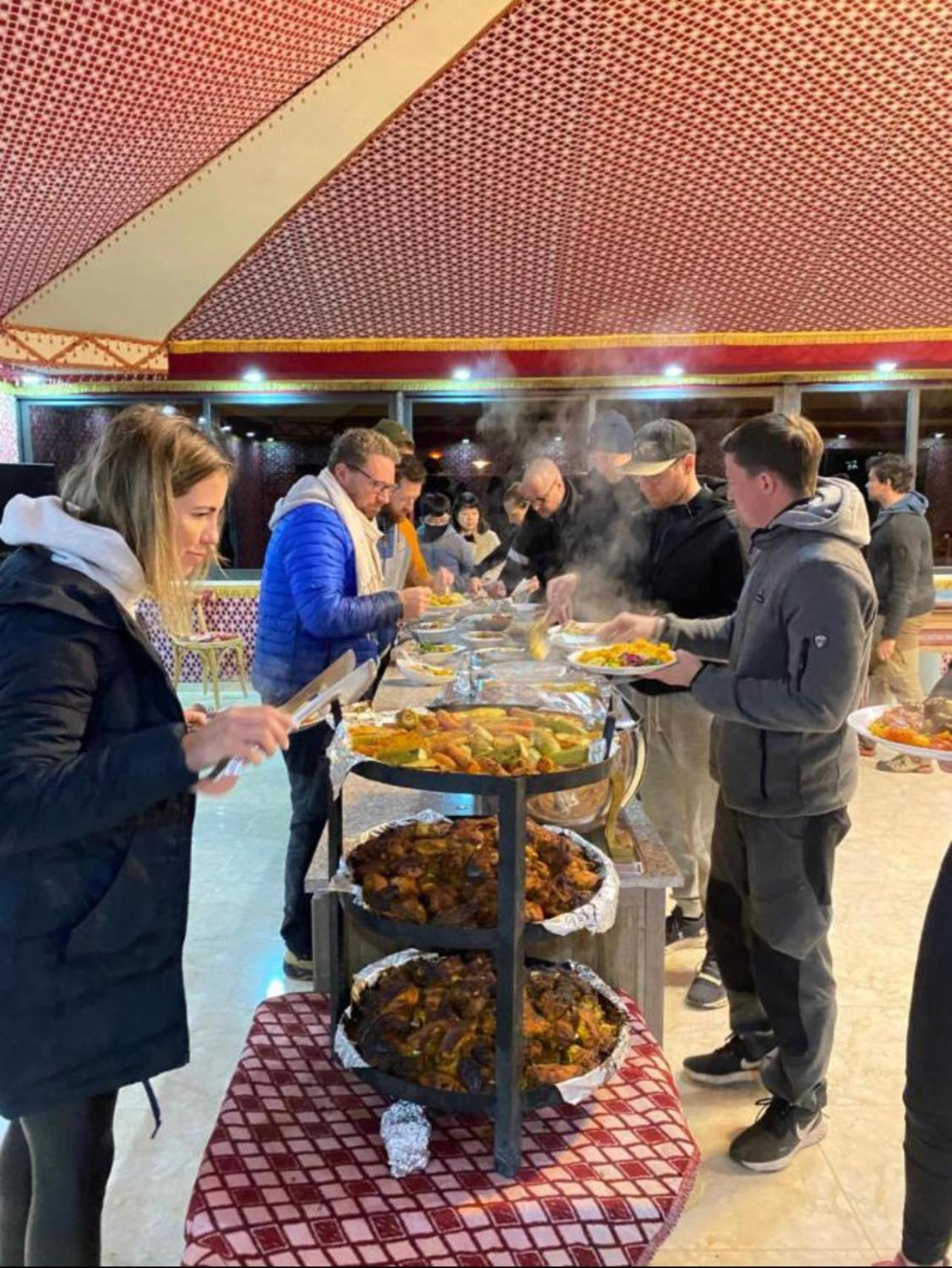 Sun Luxury Camp &Tour Apartman Rum vádi Kültér fotó